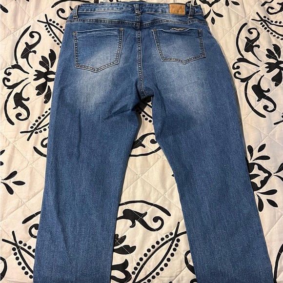 Women’s Overalls - Picture 4 of 11